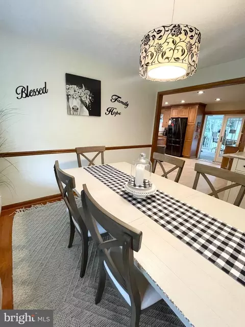 Dining - 2016 Colora Rd, Colora, MD 21917 photo 2 of 3