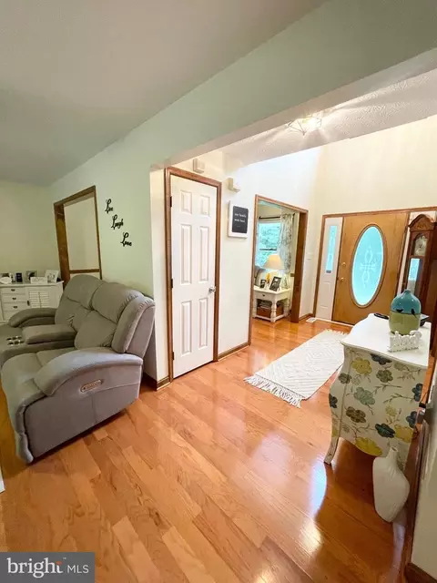 Entry Way - 2016 Colora Rd, Colora, MD 21917 photo 1 of 5