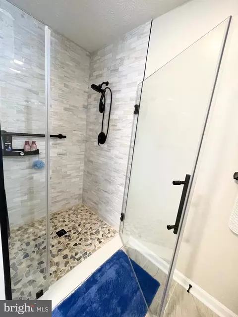 Bath - 2016 Colora Rd, Colora, MD 21917 photo 14 of 25