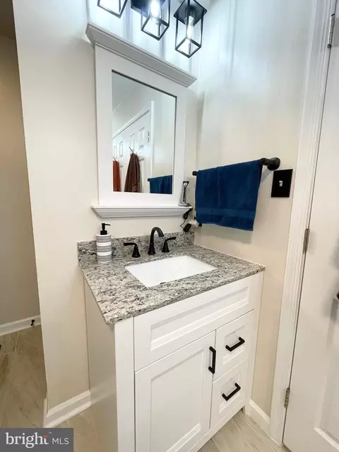 Bath - 2016 Colora Rd, Colora, MD 21917 photo 11 of 25