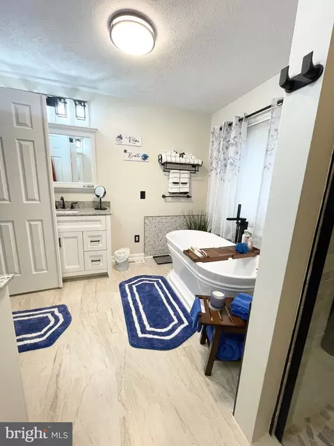 Bath - 2016 Colora Rd, Colora, MD 21917 photo 19 of 25