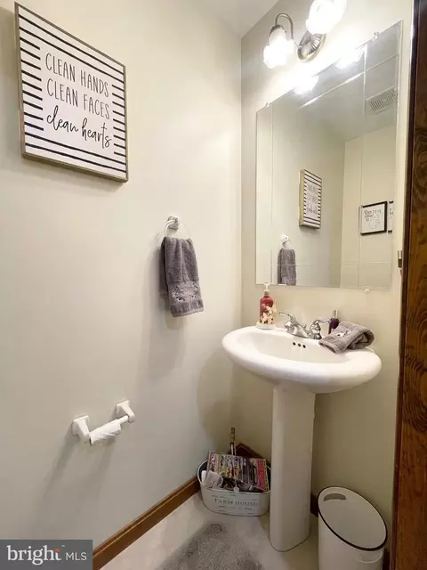 Bath - 2016 Colora Rd, Colora, MD 21917 photo 1 of 25