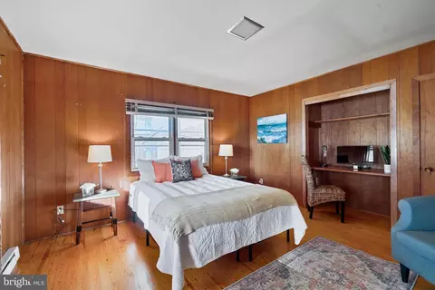 Bedroom - 37 Sandy Point Rd, Earleville, MD 21919 photo 4 of 7