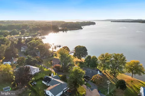 View/Area - 37 Sandy Point Rd, Earleville, MD 21919 photo 6 of 11