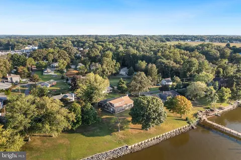 View/Area - 37 Sandy Point Rd, Earleville, MD 21919 photo 8 of 11