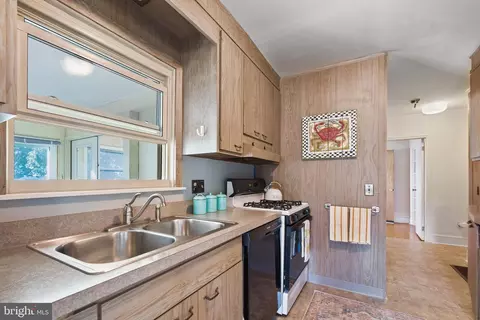 Kitchen - 37 Sandy Point Rd, Earleville, MD 21919 photo 1 of 1
