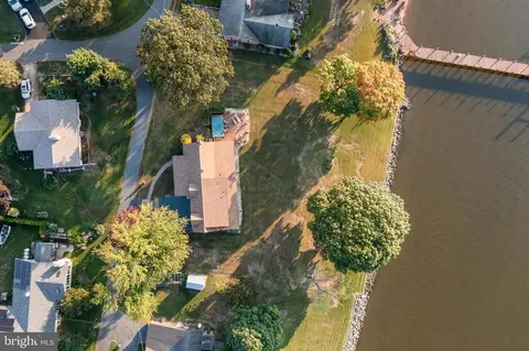 View/Area - 37 Sandy Point Rd, Earleville, MD 21919 photo 3 of 11