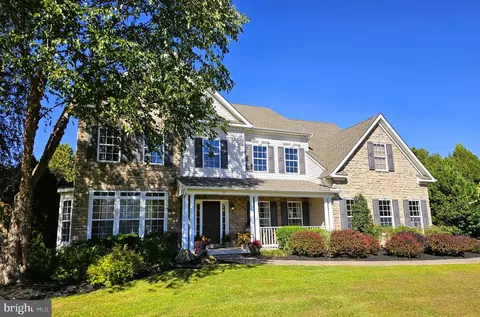 12 Gina Marie Ln, Elkton, MD 21921