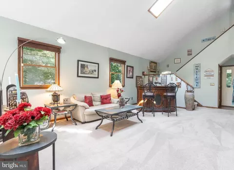 Living - 30 Maple Ln, Elkton, MD 21921 photo 1 of 1