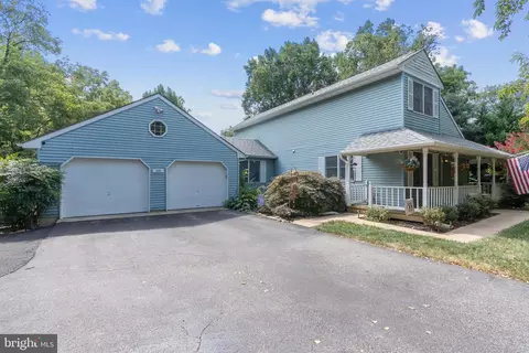 Exterior - 30 Maple Ln, Elkton, MD 21921 photo 9 of 12