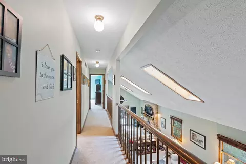 Entry Way - 30 Maple Ln, Elkton, MD 21921 photo 4 of 4