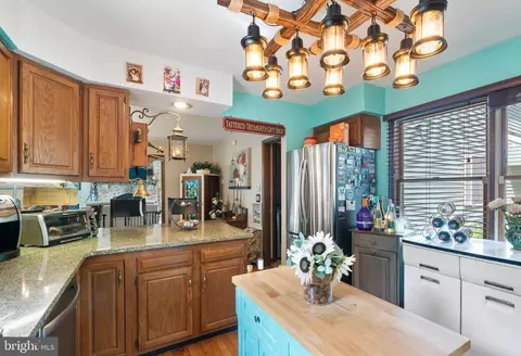 Kitchen - 30 Maple Ln, Elkton, MD 21921 photo 3 of 3