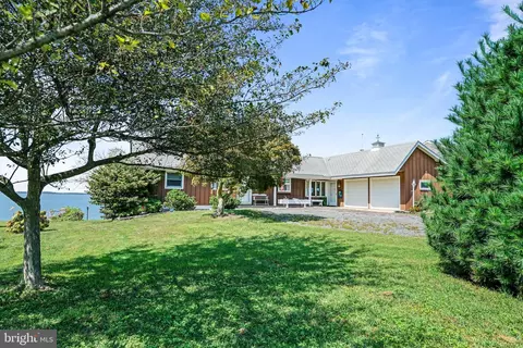 Exterior - 161 Edgewater Dr, Earleville, MD 21919 photo 1 of 6