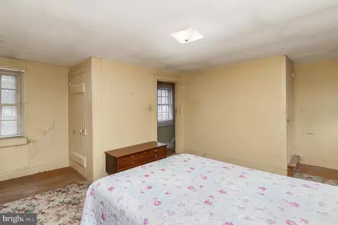 Bedroom - 122 E Main St, Cecilton, MD 21913 photo 4 of 7