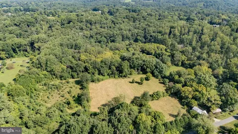 View/Area - 127 Mcglothlin Rd, Conowingo, MD 21918 photo 4 of 9