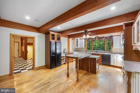 Kitchen - 46 Glen Brook Dr, Elkton, MD 21921 photo 1 of 3