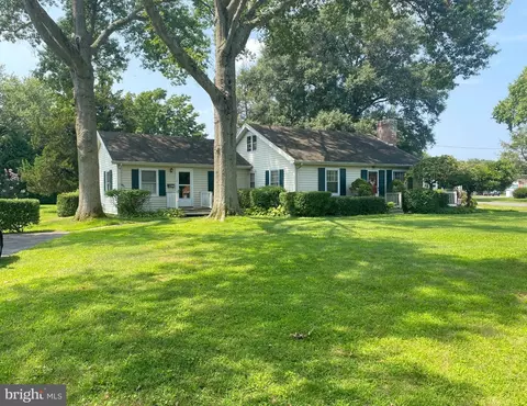 105 Walnut Ln, Elkton, MD 21921