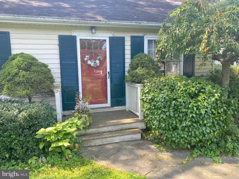 Exterior - 105 Walnut Ln, Elkton, MD 21921 photo 1 of 4