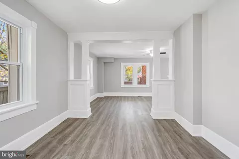 Entry Way - 33 Wright Ave, Elkton, MD 21921 photo 4 of 12