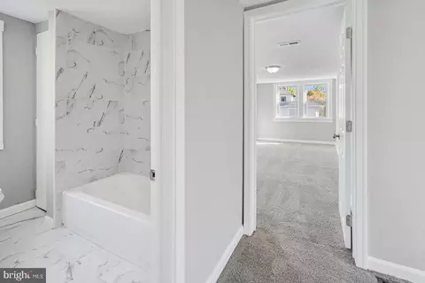Entry Way - 33 Wright Ave, Elkton, MD 21921 photo 10 of 12