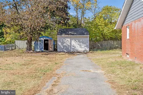 Exterior - 33 Wright Ave, Elkton, MD 21921 photo 3 of 8