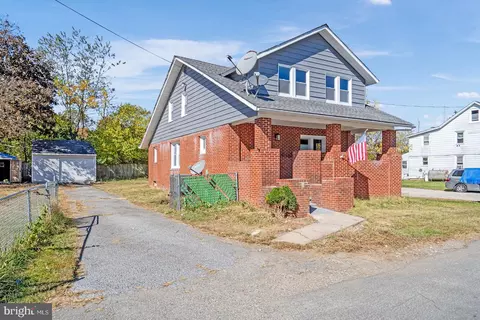 33 Wright Ave, Elkton, MD 21921