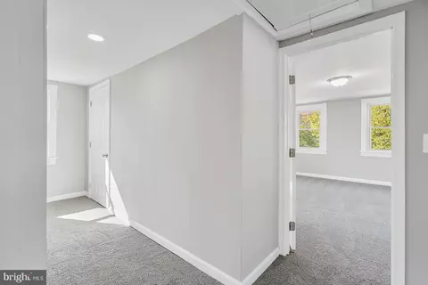 Entry Way - 33 Wright Ave, Elkton, MD 21921 photo 11 of 12