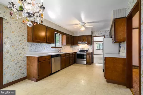 116 Sharpless Dr, Elkton, MD 21921 photo 5
