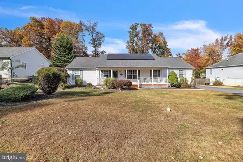 35 Sunnyside Dr, Chesapeake City, MD 21915