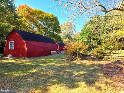 Exterior - 130 Irwin Ave, Elkton, MD 21921 photo 4 of 16