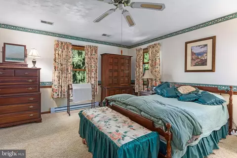 Bedroom - 130 Irwin Ave, Elkton, MD 21921 photo 6 of 11
