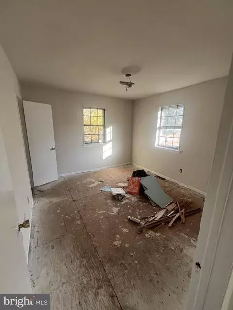 Bedroom - 454 Willow Dr, Elkton, MD 21921 photo 1 of 2