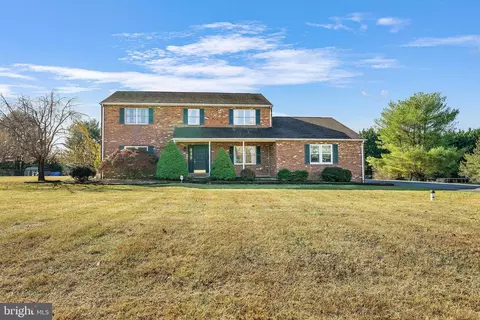 54 Gina Ln, Elkton, MD 21921
