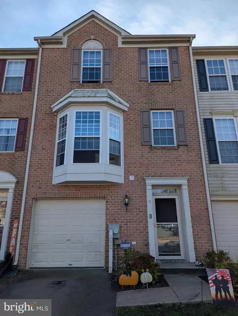 9 Merion Cir, North East, MD 21901