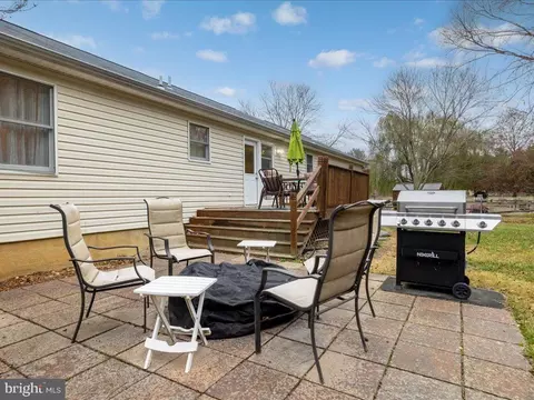 Exterior - 20 Windmill Ct, Elkton, MD 21921 photo 5 of 12
