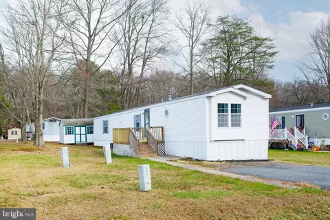 9 Oak Tree Ln, Elkton, MD 21921