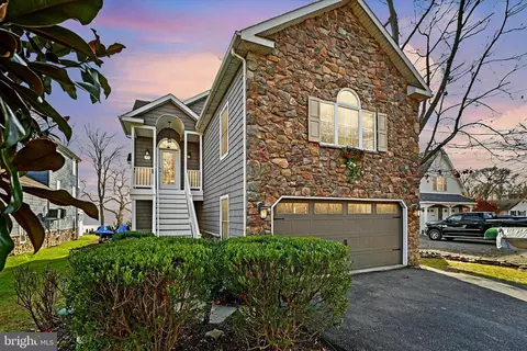 72 Crescent Ln, Elkton, MD 21921