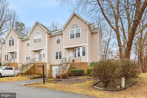 32 Ginty Dr, North East, MD 21901