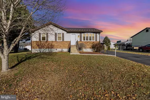 104 Chalice Dr, Elkton, MD 21921