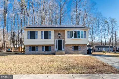 18 Burrwood Ct, North East, MD 21901