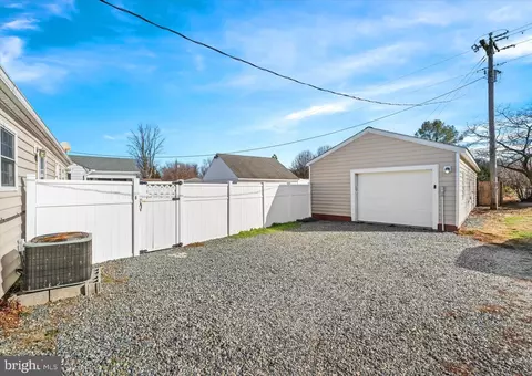 Exterior - 190 Main St, Warwick, MD 21912 photo 5 of 6