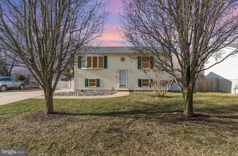 53 Lincoln Ave, North East, MD 21901