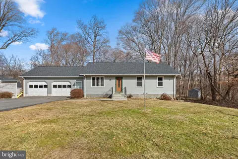 221 Ryan Dr, Rising Sun, MD 21911