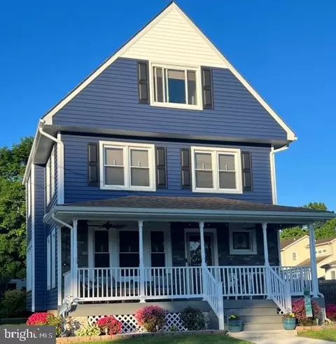 108 3rd St, Chesapeake City, MD 21915