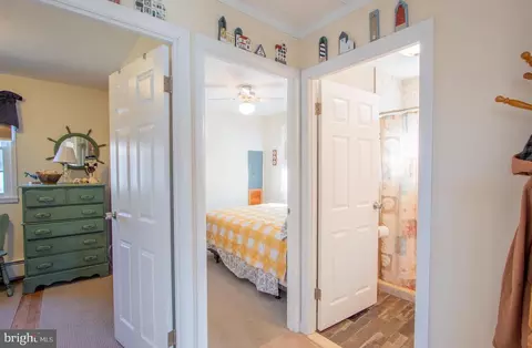 Entry Way - 40 High Rd, Earleville, MD 21919 photo 2 of 3