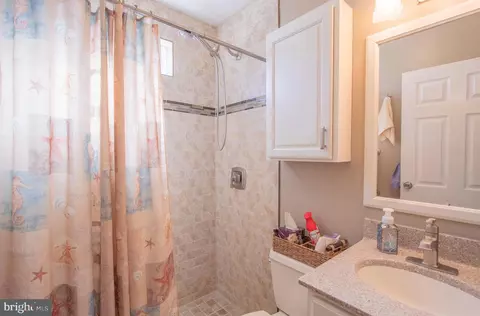 Bath - 40 High Rd, Earleville, MD 21919 photo 1 of 1