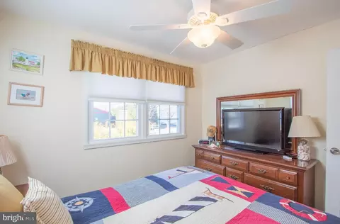 Bedroom - 40 High Rd, Earleville, MD 21919 photo 7 of 7