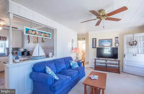 Living - 40 High Rd, Earleville, MD 21919 photo 3 of 3