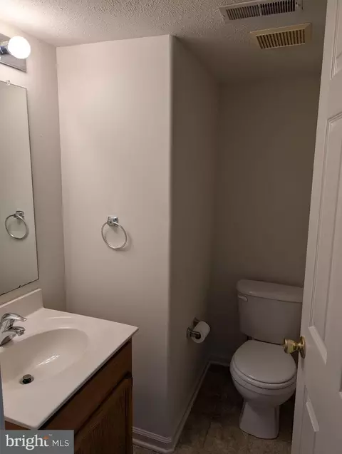 28 Jesse Boyd Cir, Elkton, MD 21921 photo 12