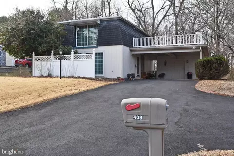 Exterior - 408 Delaware Ave, Elkton, MD 21921 photo 3 of 4